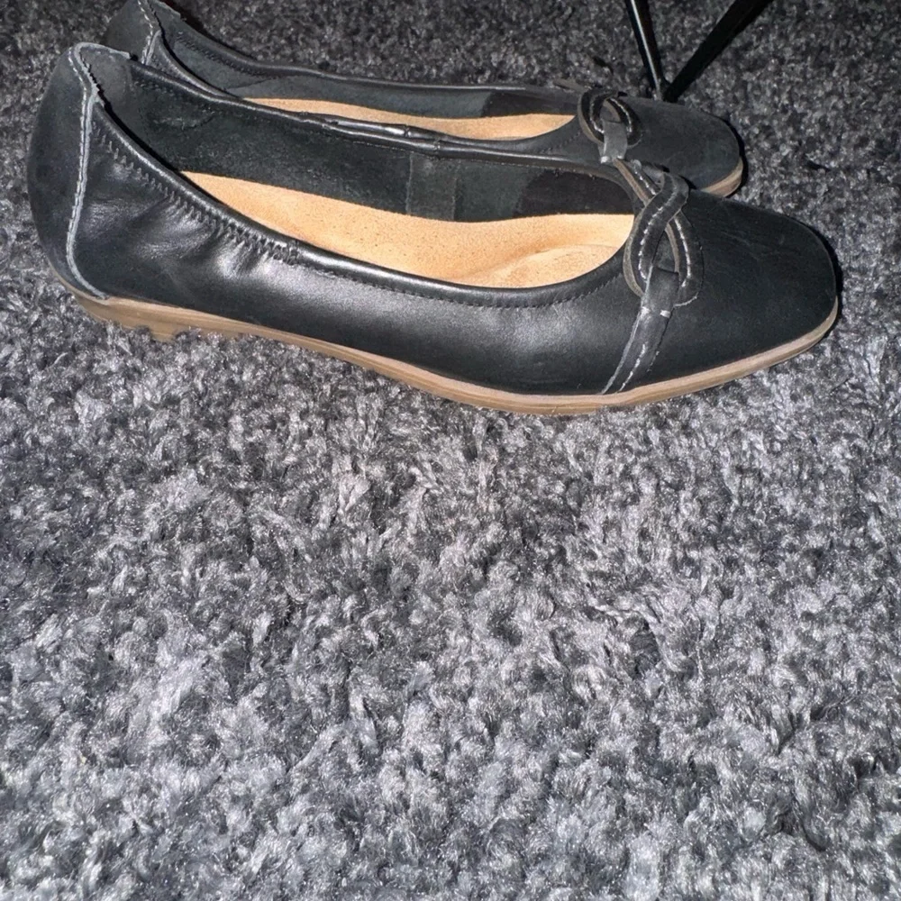 Black Clarks Collection Flats - Size 6.5